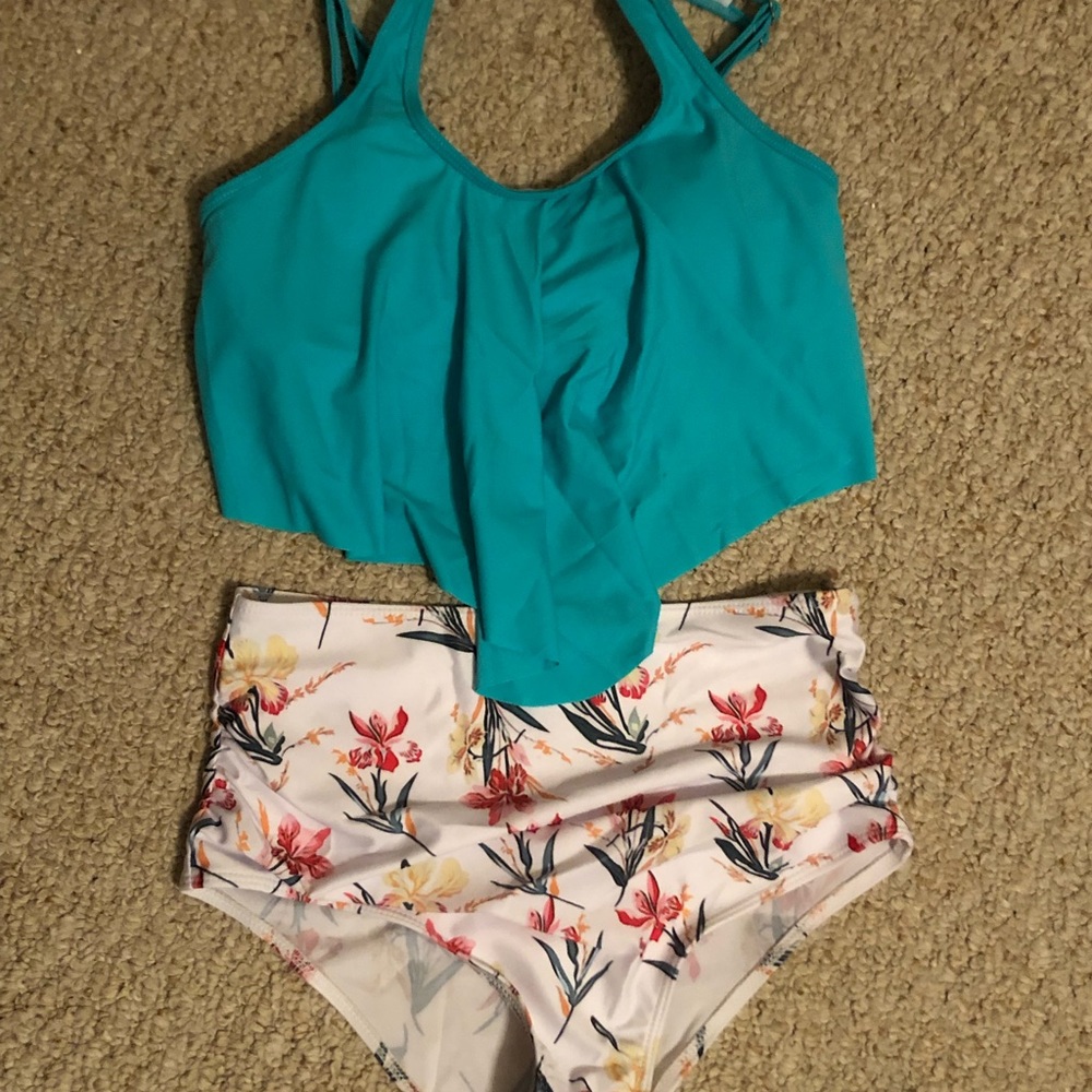 2 piece bathing suit